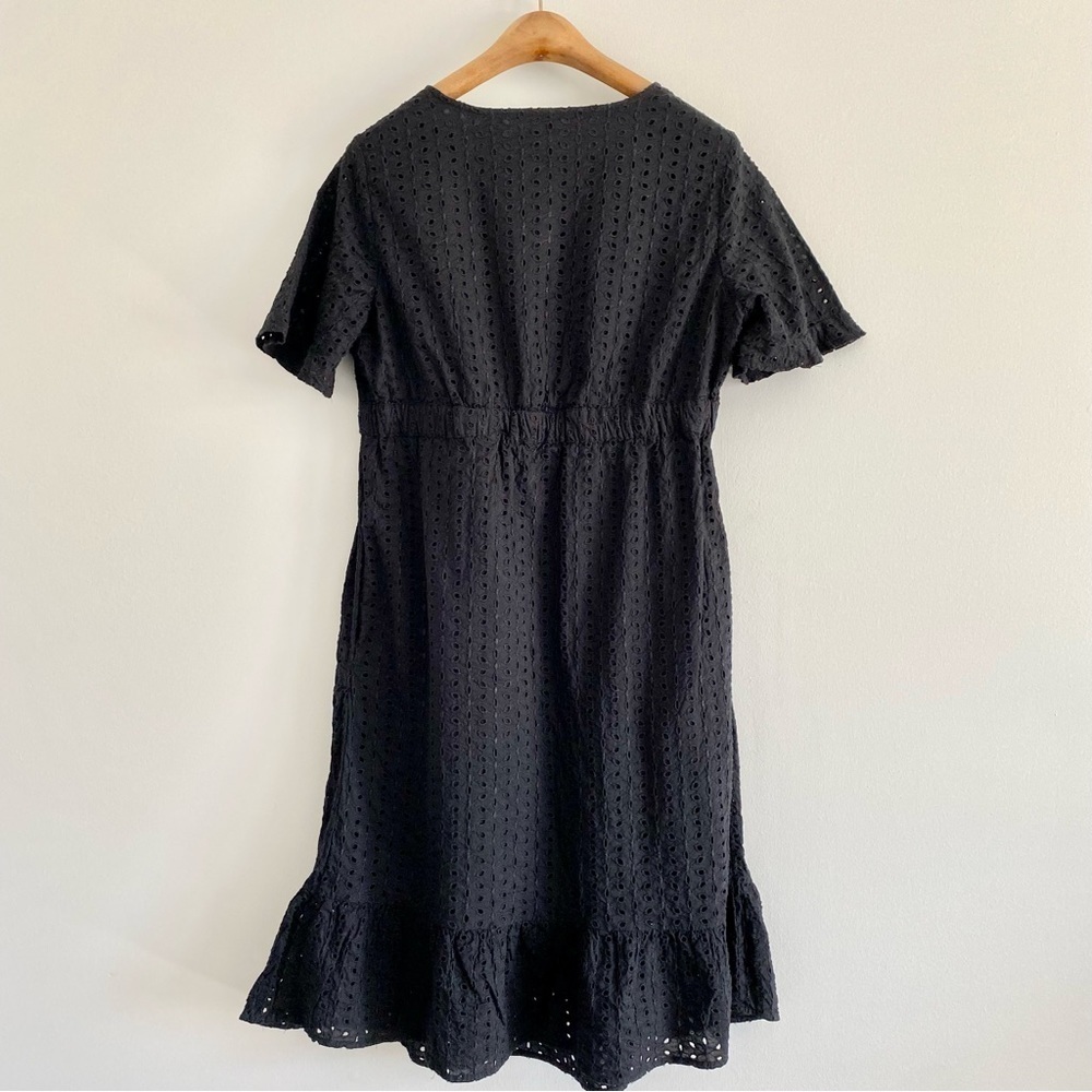 Gap Maternity Black Ruffle Eyelet Dress Size Medium - Picture 6 of 6